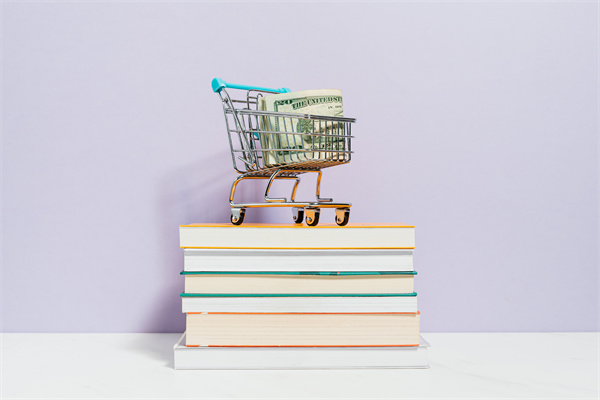 美国4月ADP就业人数增加19.2万，预期18万，3月数据上修